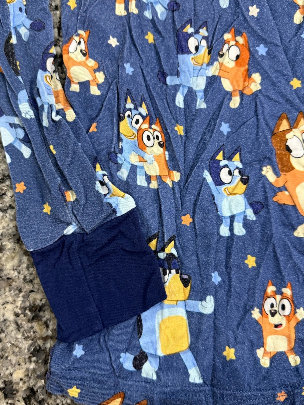 Little Sleepies Bluey PJ’s - 9/10 - Picture 4 of 12